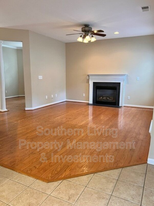 Building Photo - 11840 Royal Castle Ct