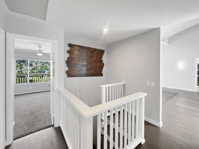 Building Photo - 1334 Miraflores Glen