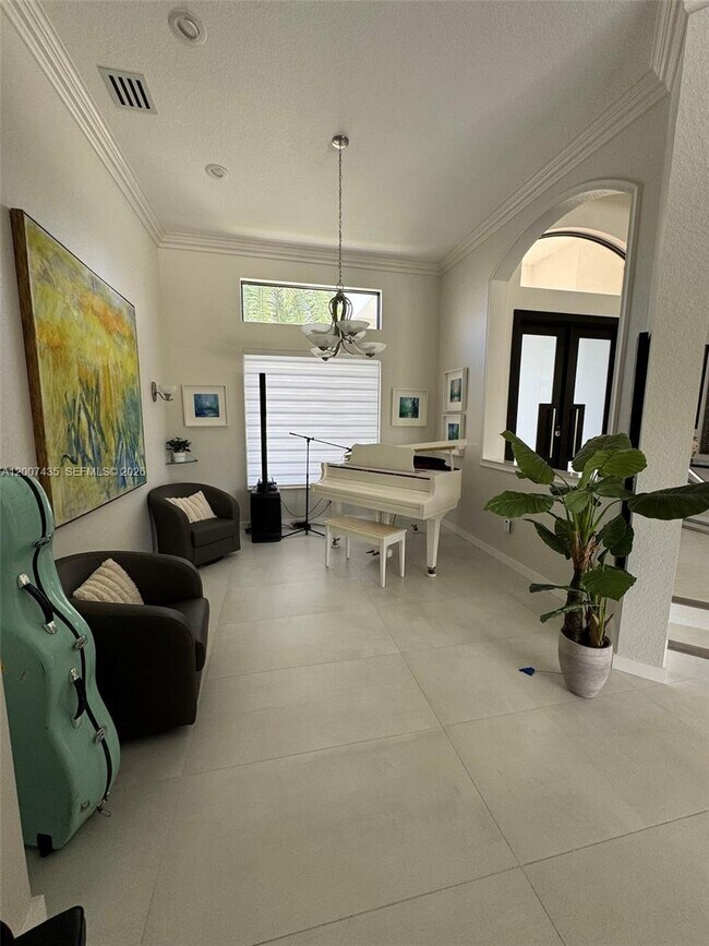 Building Photo - 15053 SW 40th St