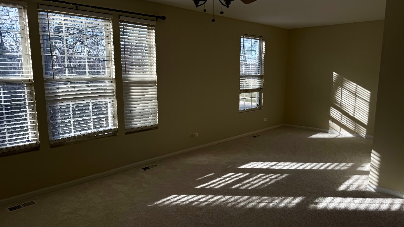 Building Photo - 611 Conservatory Ln