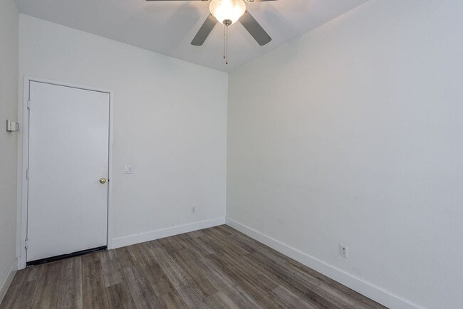 Building Photo - Quiet Carmel Valley Condo For Rent!