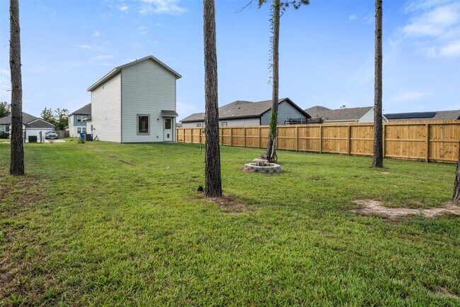 Building Photo - 1044 Rd 5203