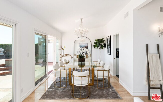 Building Photo - 18100 Wakecrest Dr