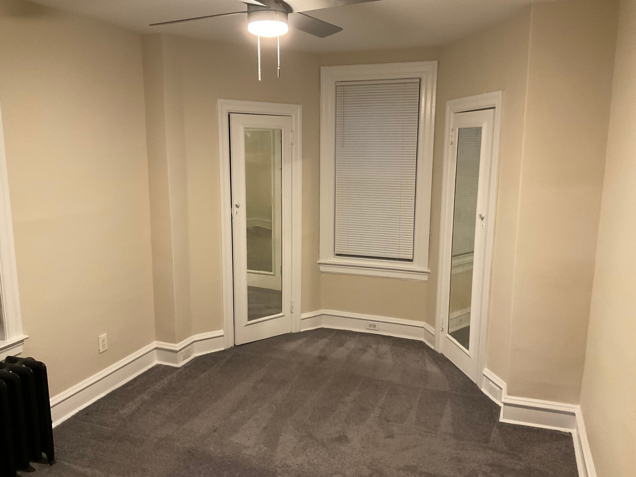 Building Photo - 1542 S 55th St