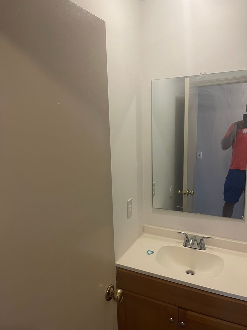 Building Photo - 117 Louispal Cir