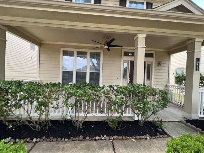 Building Photo - 18823 S Lyford Dr