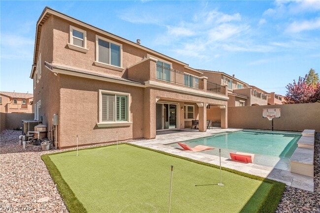 Building Photo - 1133 Pandora Canyon St