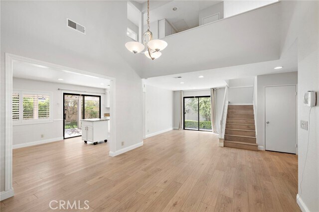 Building Photo - 46 Silkberry