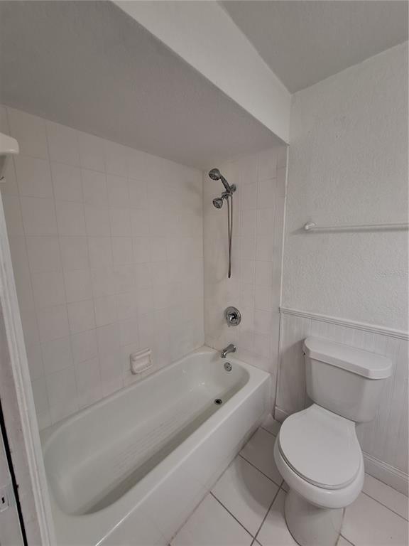 Building Photo - 259 Franca St