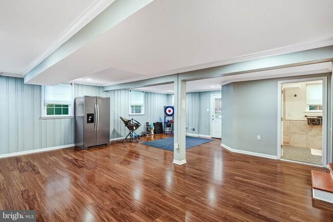 Building Photo - 1504 Wake Forest Dr