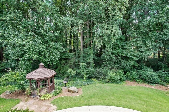 Building Photo - 308 Madison Ct