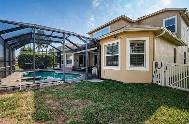 Building Photo - 3033 Stonegate Falls Dr