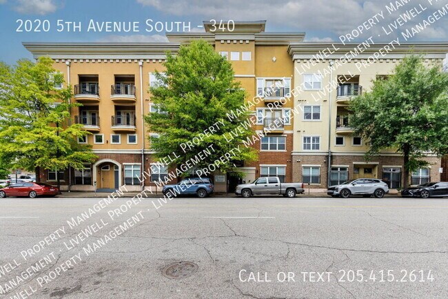 Building Photo - 2020 5th Ave S