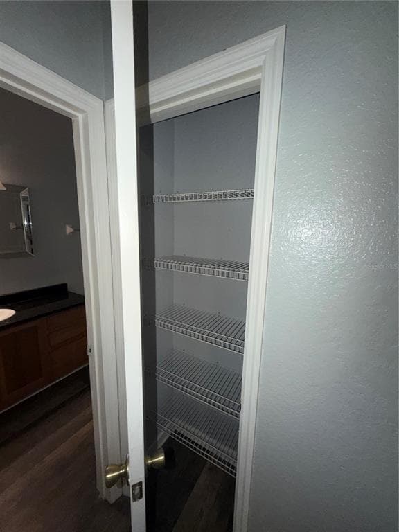 Building Photo - 6100 Stevenson Dr