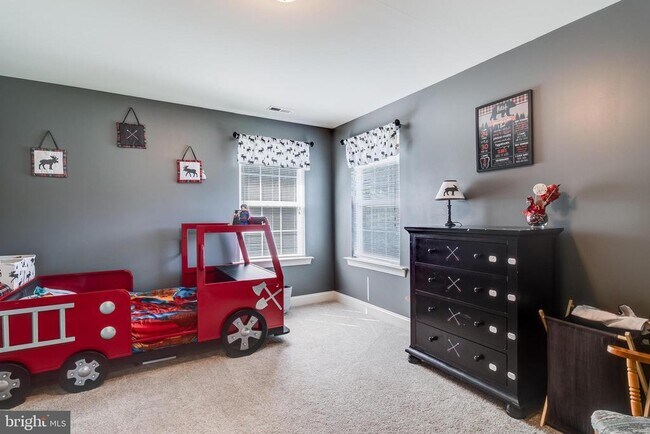 Building Photo - 39929 Grandview Haven Dr