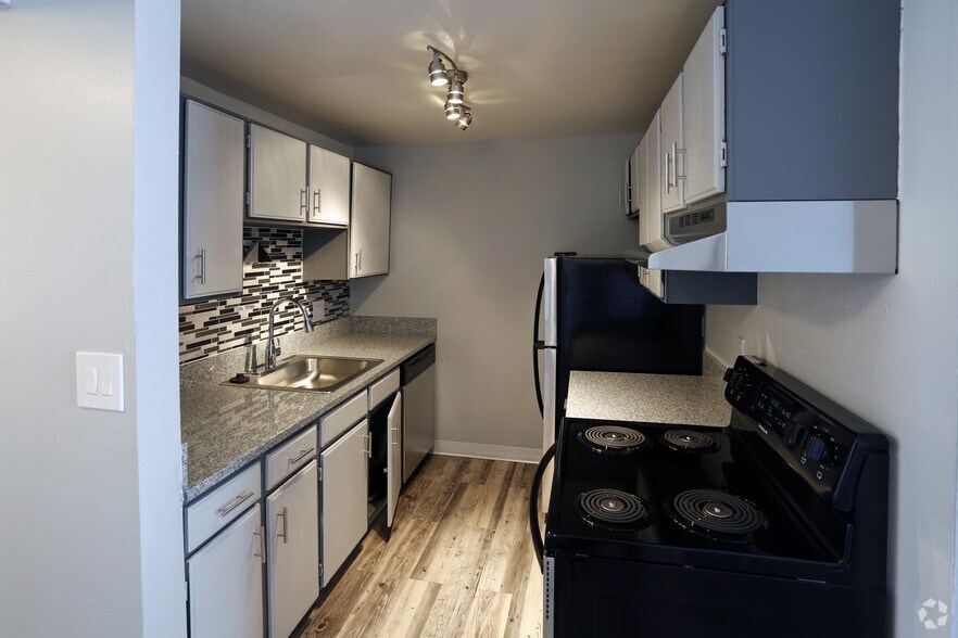 Riviera Apartments 950 W 103rd Pl Northglenn CO 80260 Apartment Finder