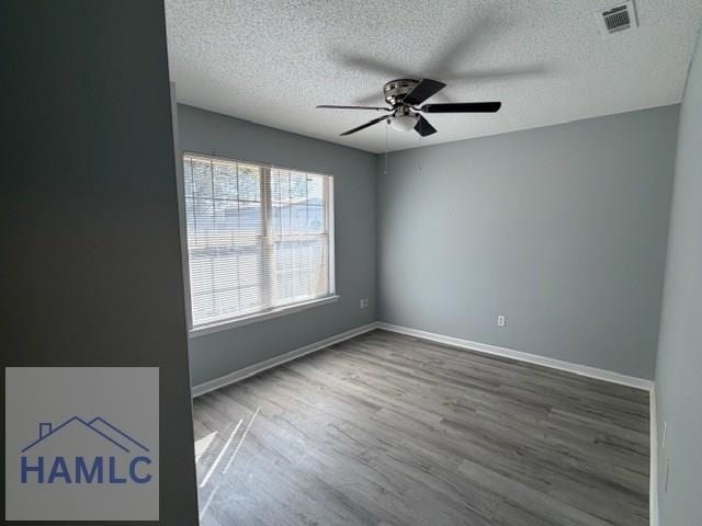 Building Photo - 124 Wayfair Ln