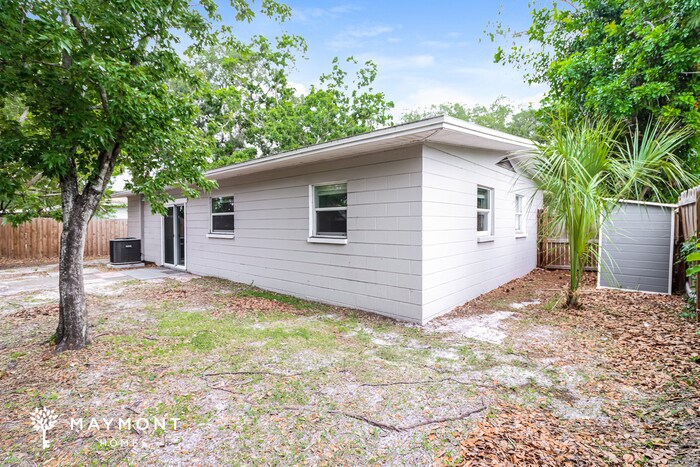 Building Photo - 5624 92nd Terrace N