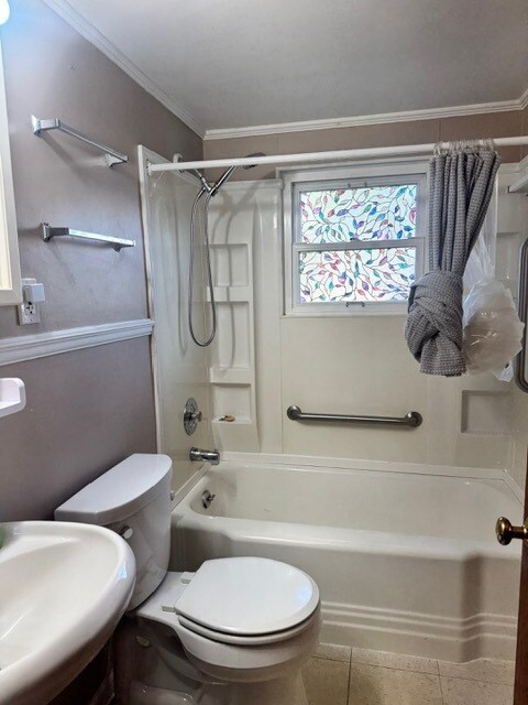 Building Photo - 31 Queen Rd