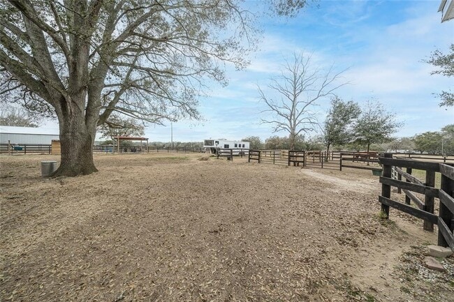 Building Photo - 8540 Boyt Rd