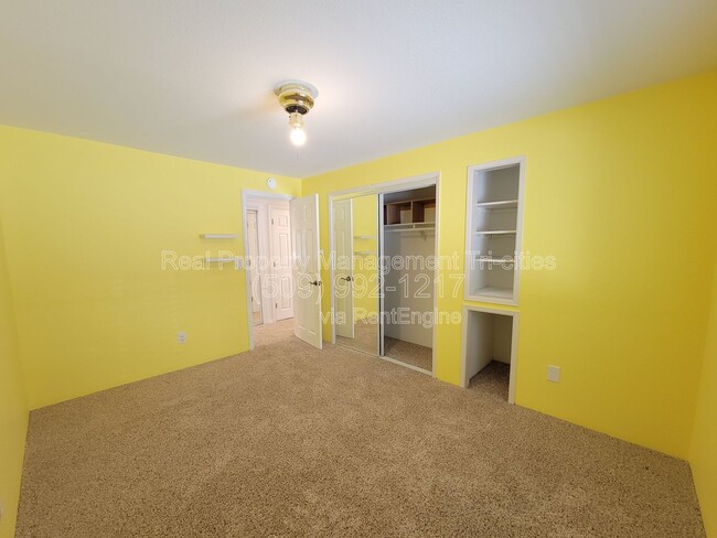 Building Photo - 3812 Rd 109