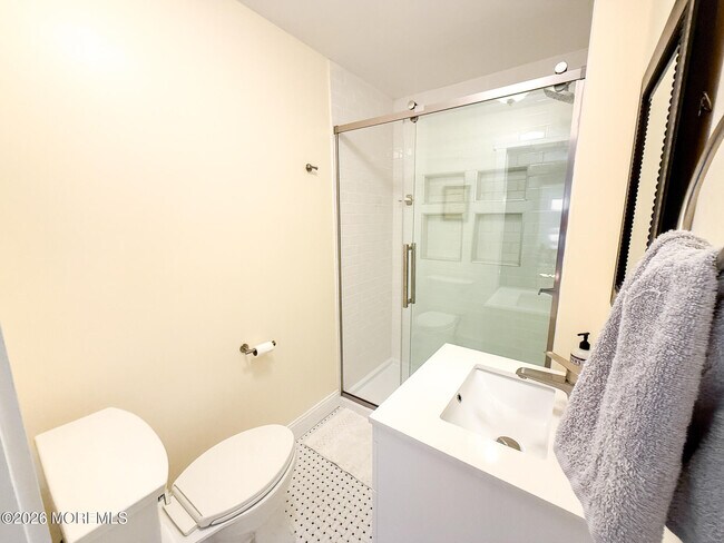 Building Photo - 25 Ocean Ave