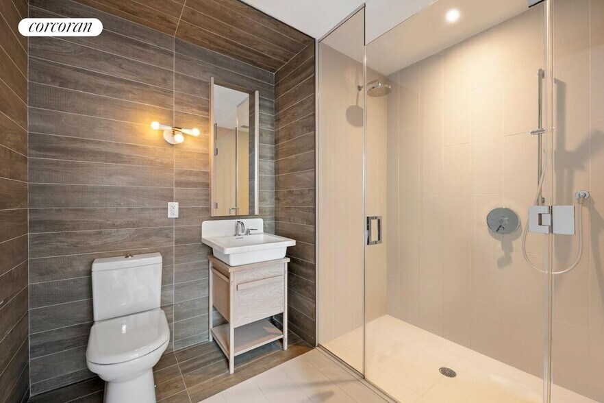 Building Photo - 54 Noll St