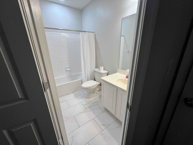 Building Photo - 2945 Chinkapin Oak Ln