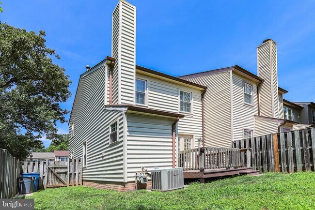 Building Photo - 14508 Four Chimney Dr