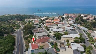 Building Photo - 210 Avenida Calafia