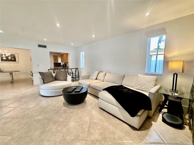 Building Photo - 2665 SW 119th Ct