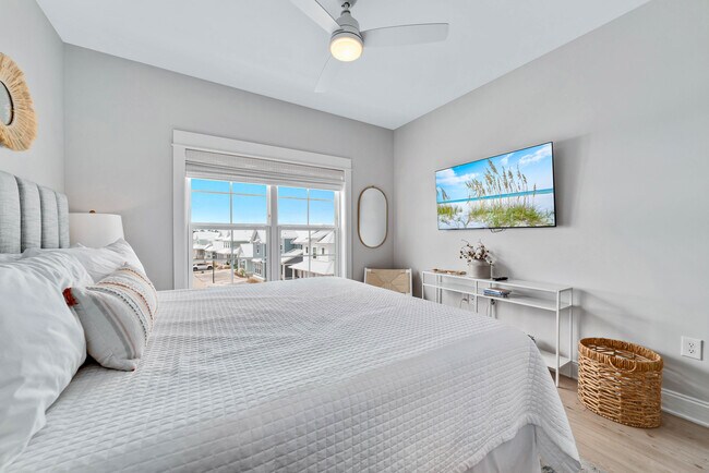 Building Photo - Orange Beach