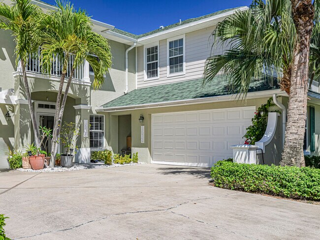 Primary Photo - 1634 Baseline Ln