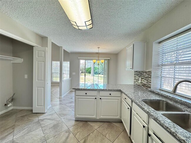 Building Photo - 3010 Granite Lake Dr