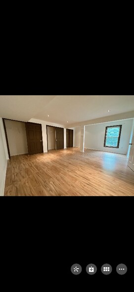 Building Photo - 5706 Regal Crest Ct