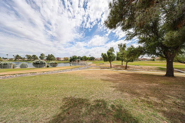 Building Photo - 14707 W Lupine Ln