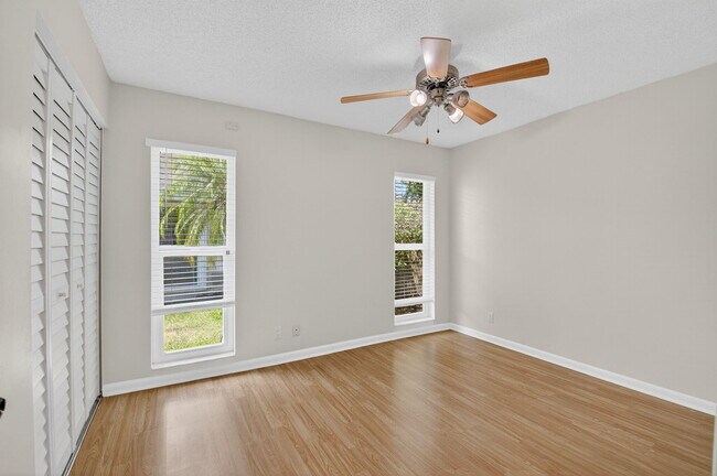 Building Photo - 17414 Spring Tree Ln
