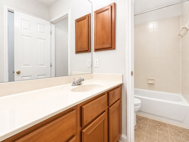 Building Photo - Beautiful 2-story home for lease in a gated community!  North East ISD - 4 Bedrooms / 2.5 Baths