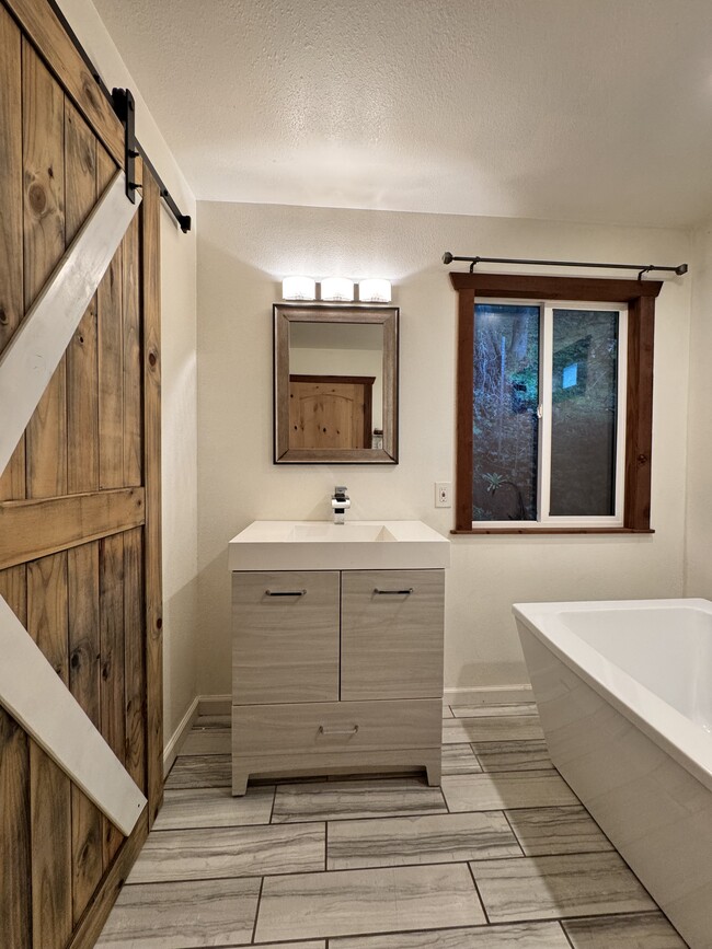 Entry view of bathroom - 17423 Neeley Rd