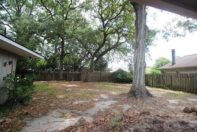 Building Photo - Bon Village 4 BR 2 Bath home