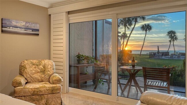 Building Photo - 4660 Ocean Blvd