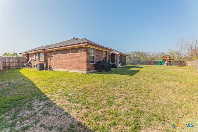 Building Photo - 4011 Salt Fork Dr