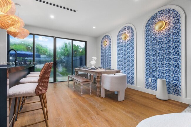 Building Photo - 408 NW 52nd St