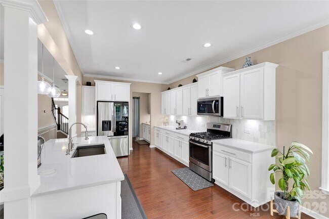 Building Photo - 9312 Ardrey Woods Dr