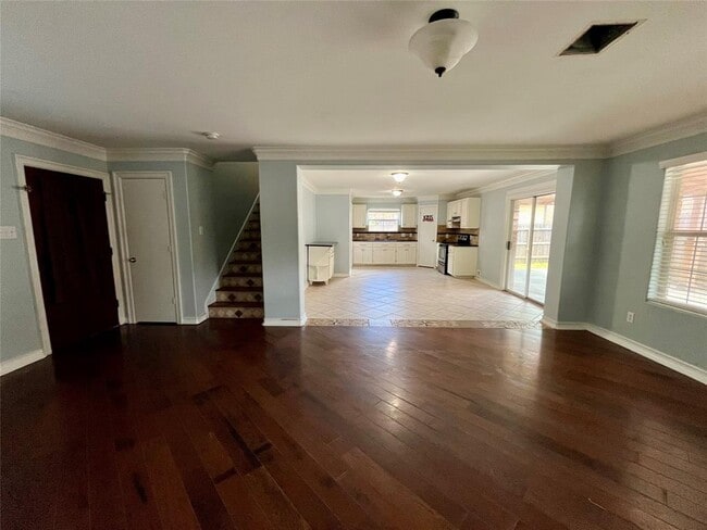 Building Photo - 5517 Rio Sabinas St
