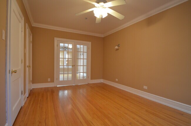 Master Bedroom - 4663 N Lowell Ave