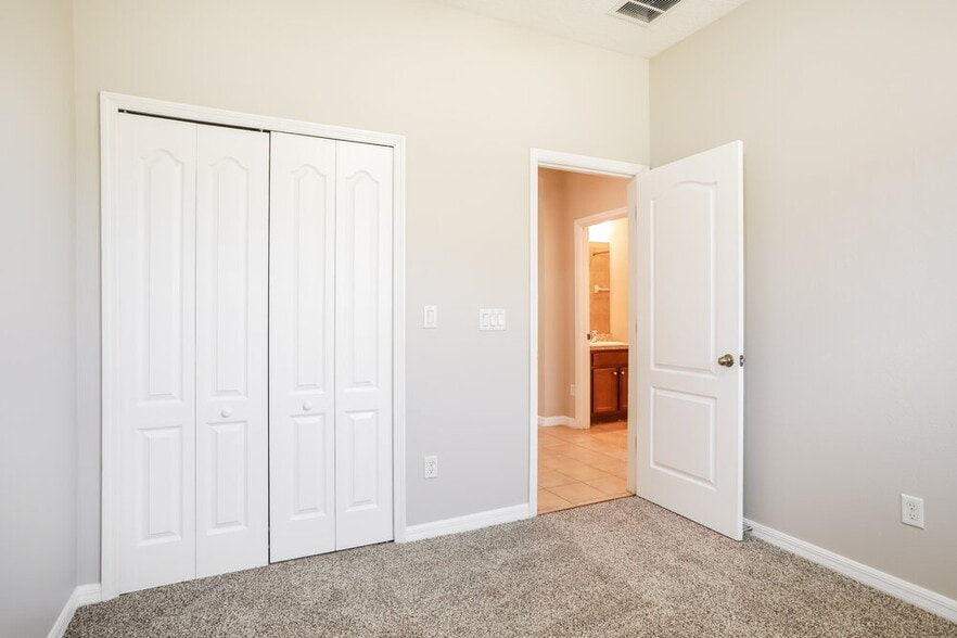 Building Photo - 805 Celebration Lane