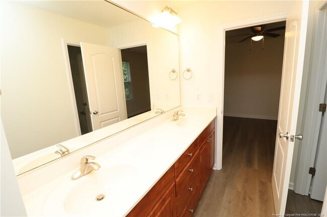 Building Photo - 125 Occidental Dr