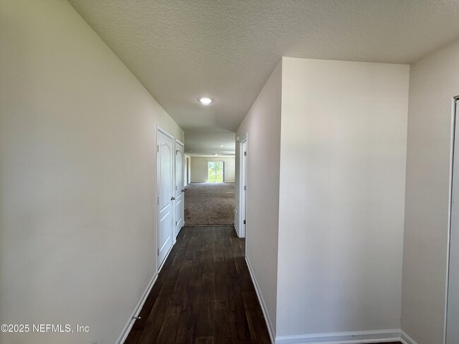 Building Photo - 3541 Lawton Pl