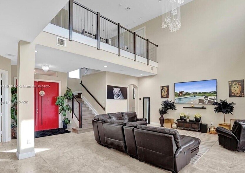 Building Photo - 6804 N Stillwater Shores Dr